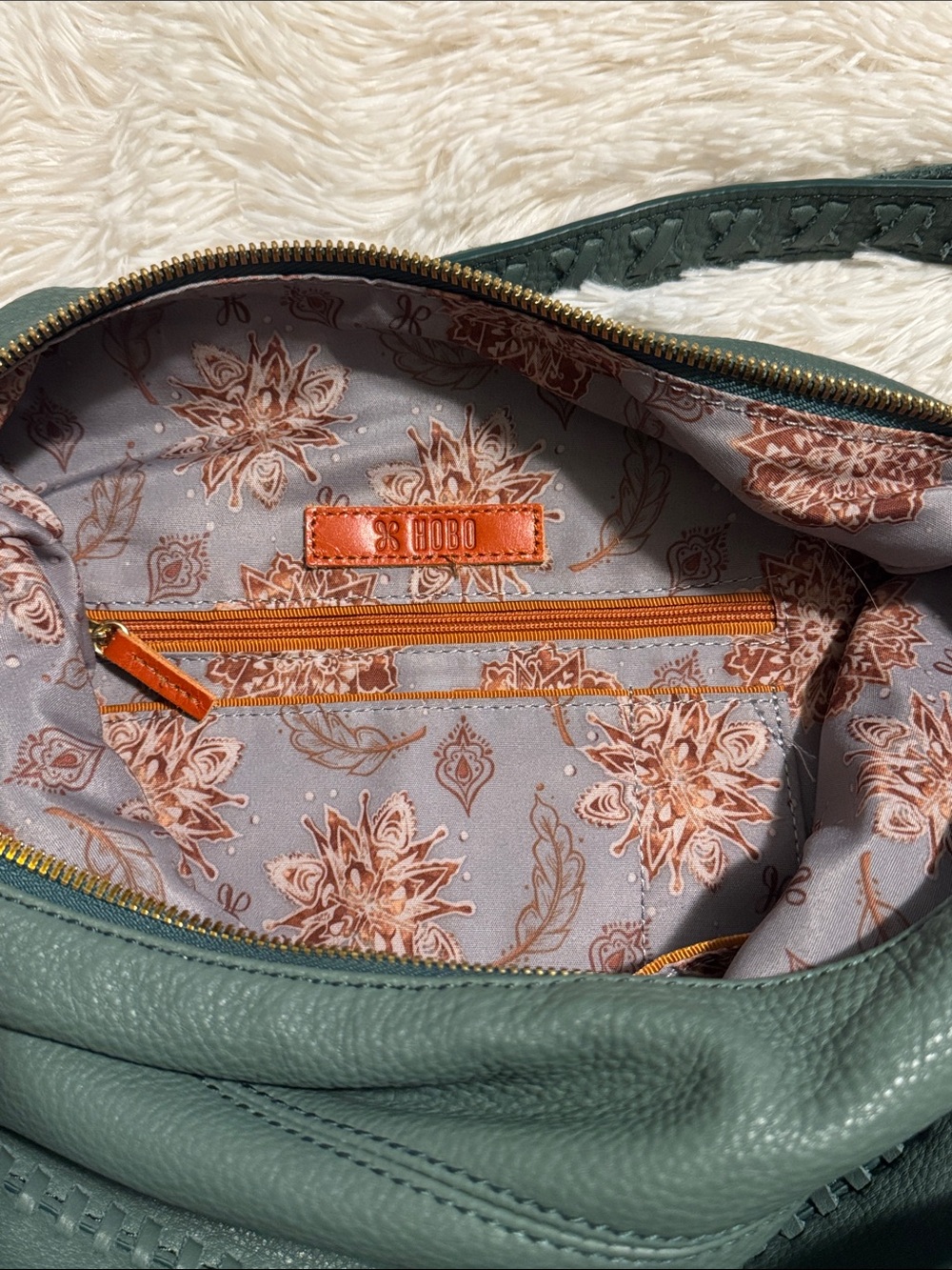 HOBO Entwine Meadow Green Leather Braided-Handle Hobo Bag - Picture 12 of 13